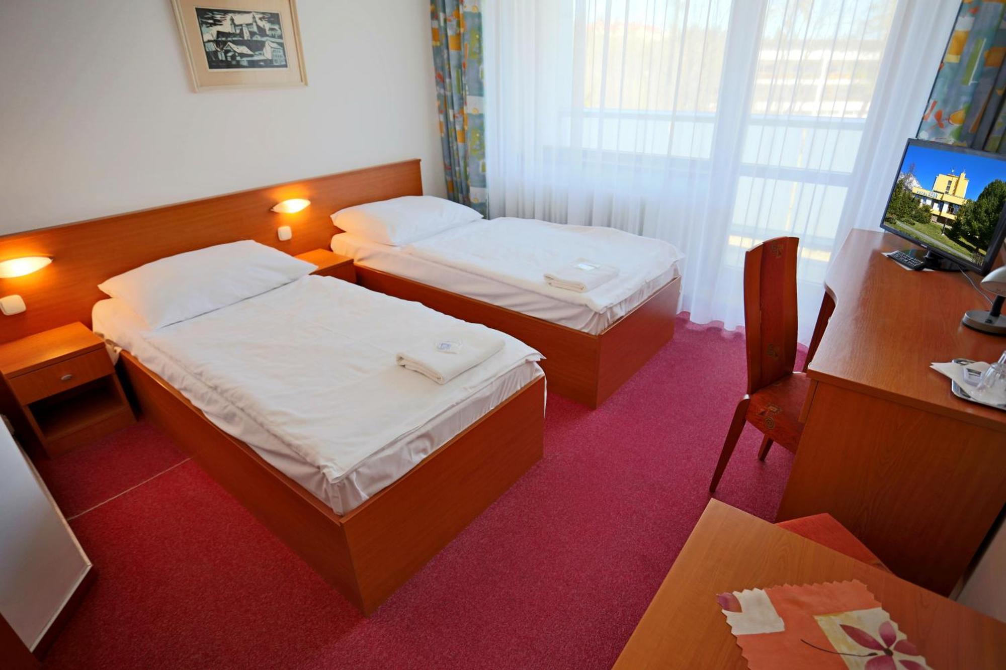 Hotel Sorea Uran Tatranska Lomnica Exterior photo
