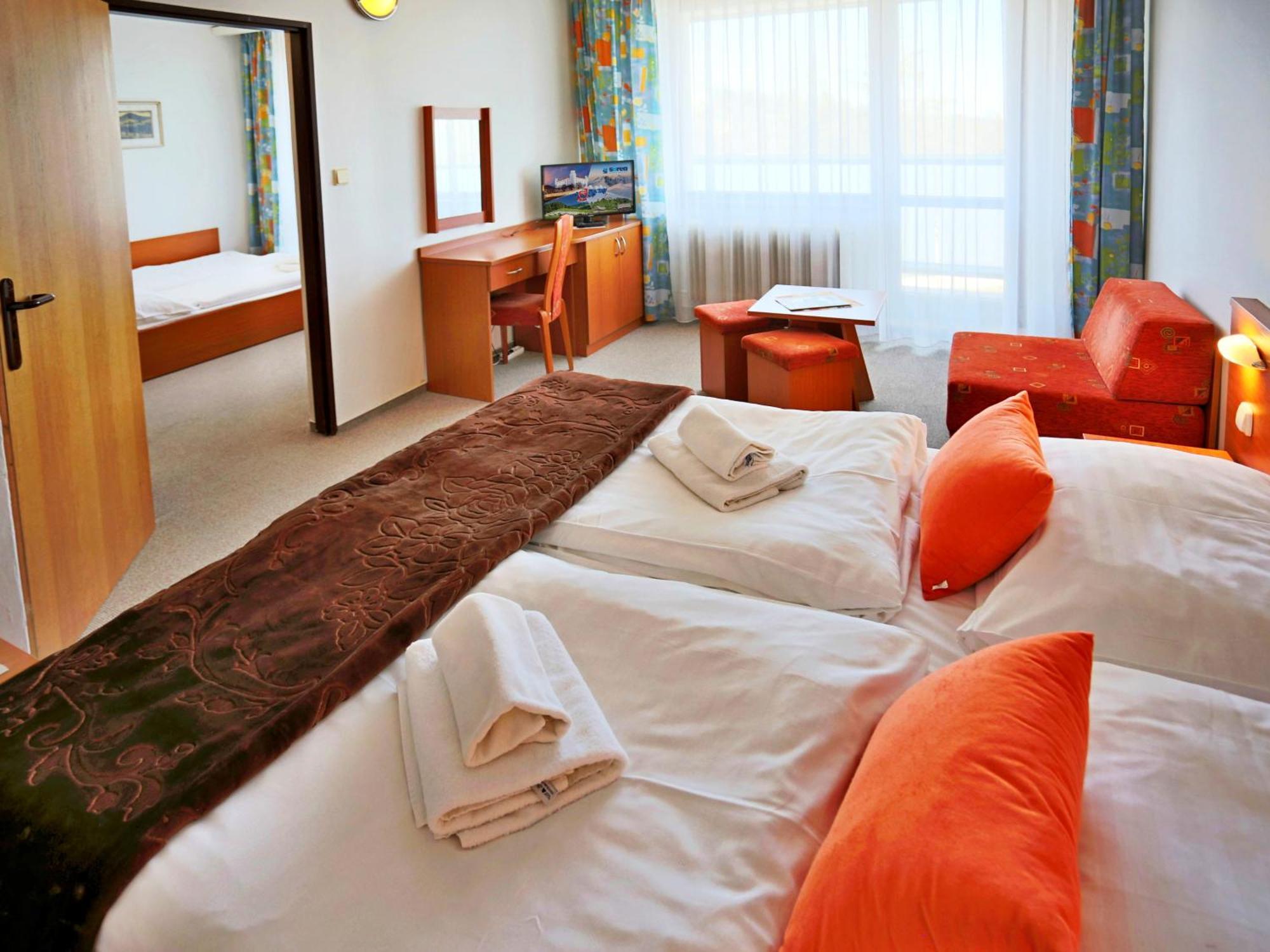 Hotel Sorea Uran Tatranska Lomnica Exterior photo