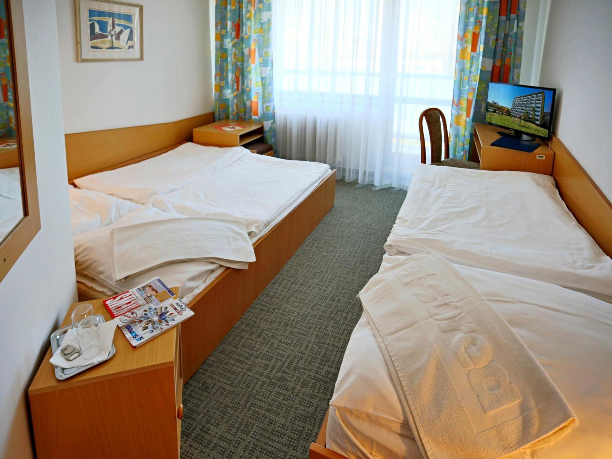Hotel Sorea Uran Tatranska Lomnica Exterior photo